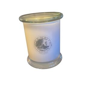 Magnolia Waco TX Signature Wood Wick Candle, Velvet NWOT